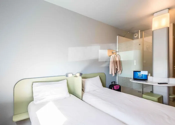 ibis budget Amberieu en Bugey/Chateau Gaillard A42